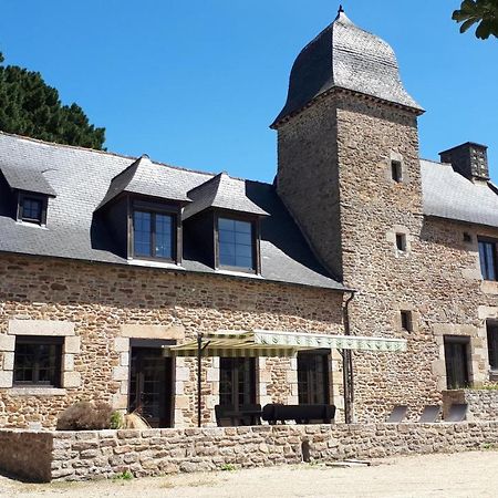 Petit Manoir Proche Dinan - Chambre D'Hotes Lanvallay Luaran gambar